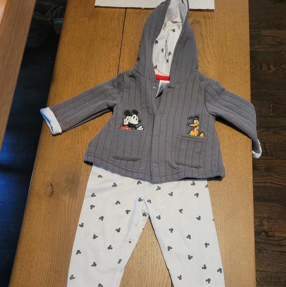 Gray Hooded Jacket and White Pants Set with Cartoon Characters